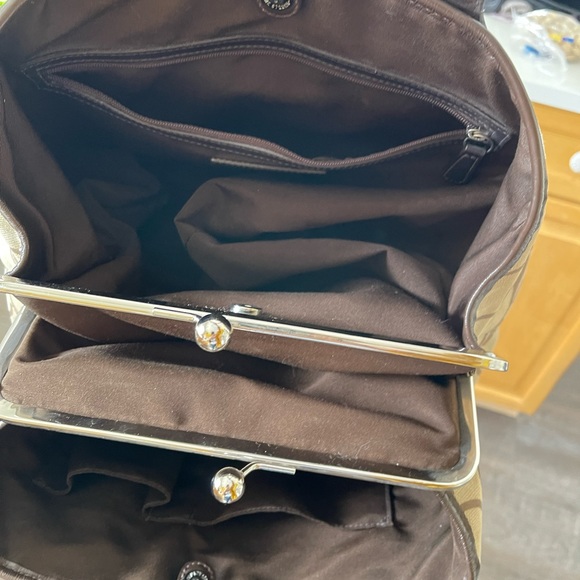 GUC,  Coach Large Brown 'C' Hand Bag, very spacious! - Picture 3 of 12